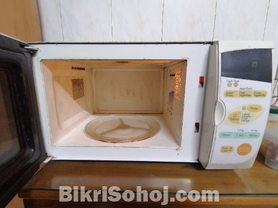 মাইক্রোওয়েভ ওভেন